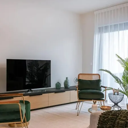 Poseidon Luxe Gelijkvloers Appartement Met Tuin ,Terras En Gratis Parking Knokke-Heist Exterior photo