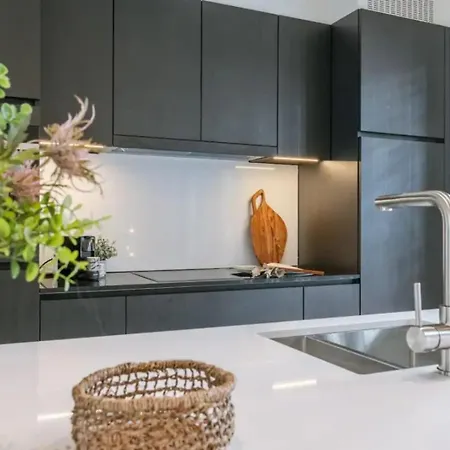 Poseidon Luxe Gelijkvloers Appartement Met Tuin ,Terras En Gratis Parking Knokke-Heist Exterior photo