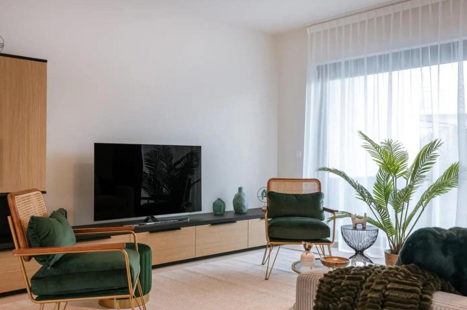 Apartment Poseidon Luxe Gelijkvloers Met Tuin ,terras En Gratis Parking